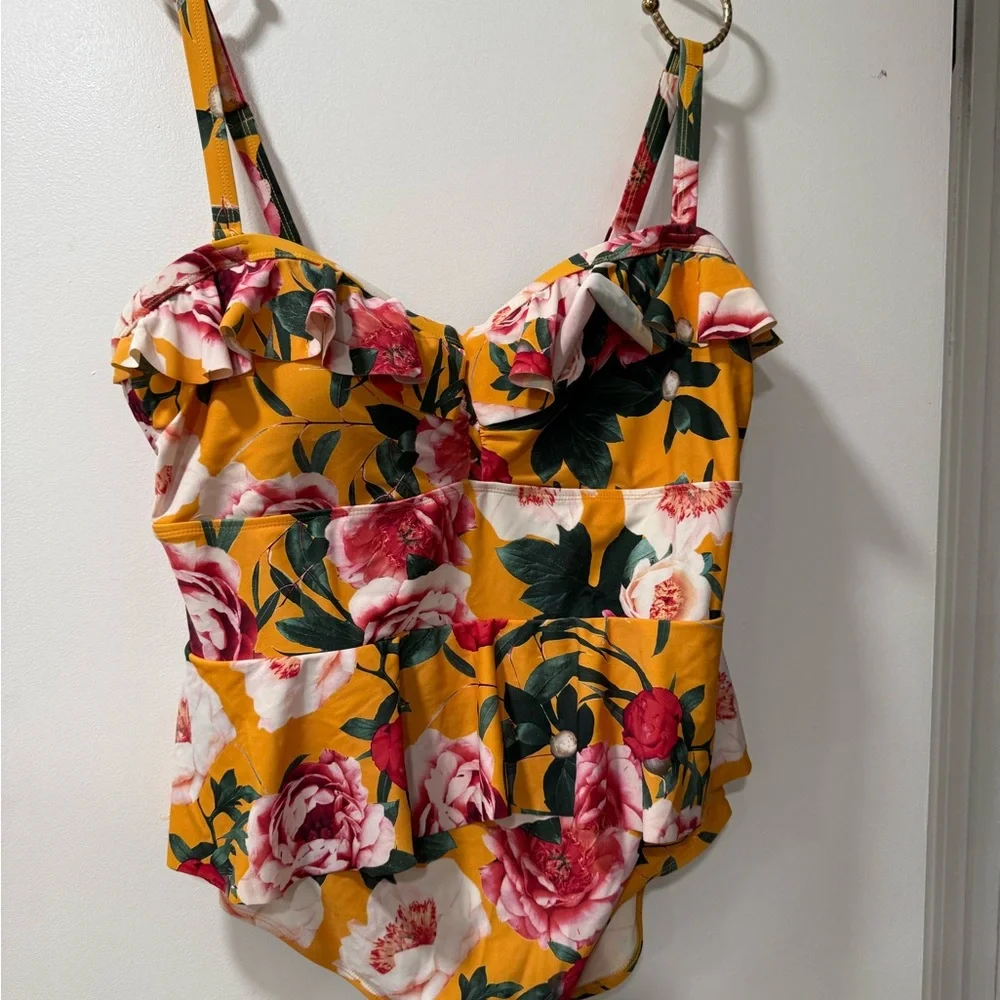 Torrid Yellow Floral Print one piece swimsuit - Picture 1 of 3